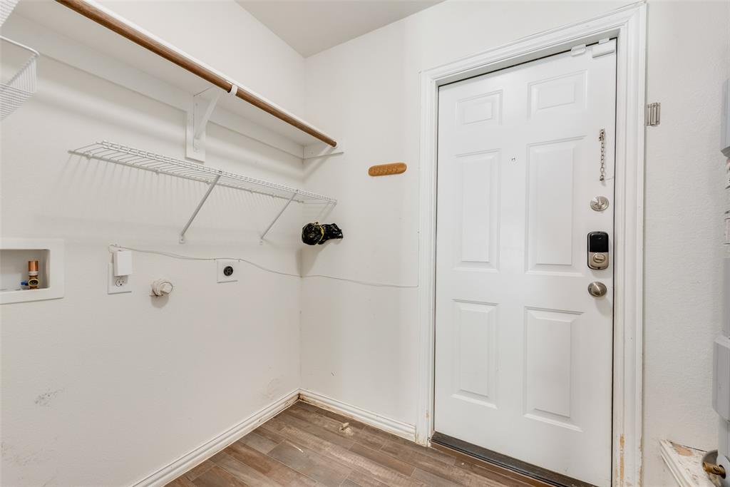 Cavens Colonial Ave - Residential