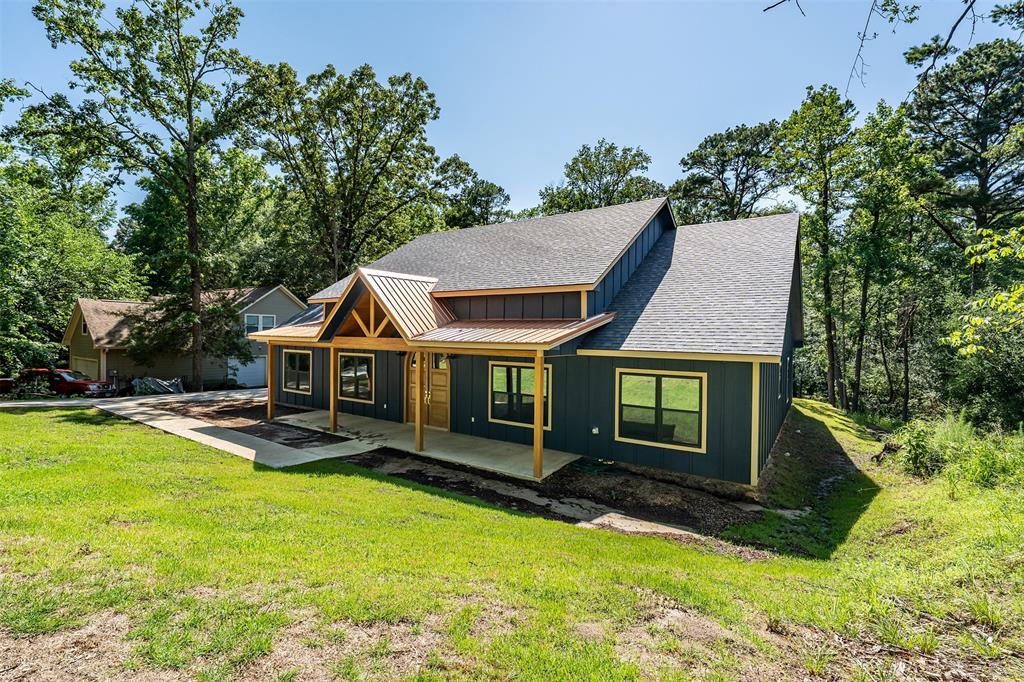 2133 Holly Trail E