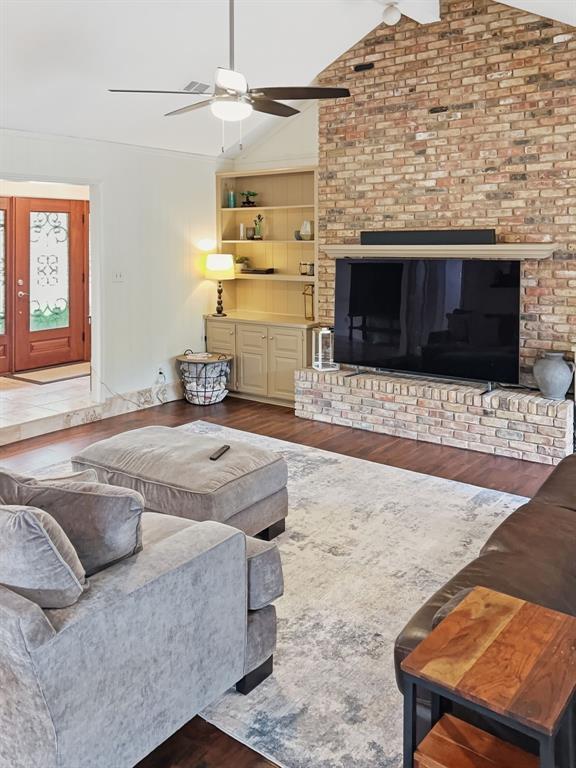 2412 Clublake Trail