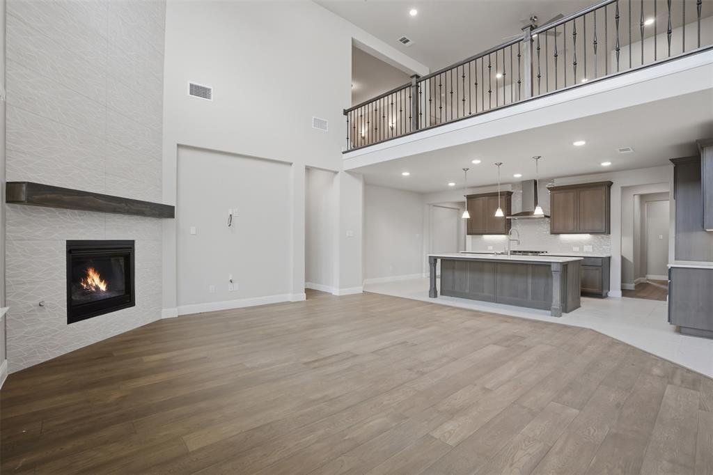 DOMINION OF PLEASANT VALLEY - Residential