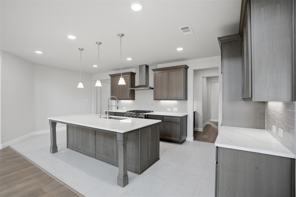 DOMINION OF PLEASANT VALLEY - Residential