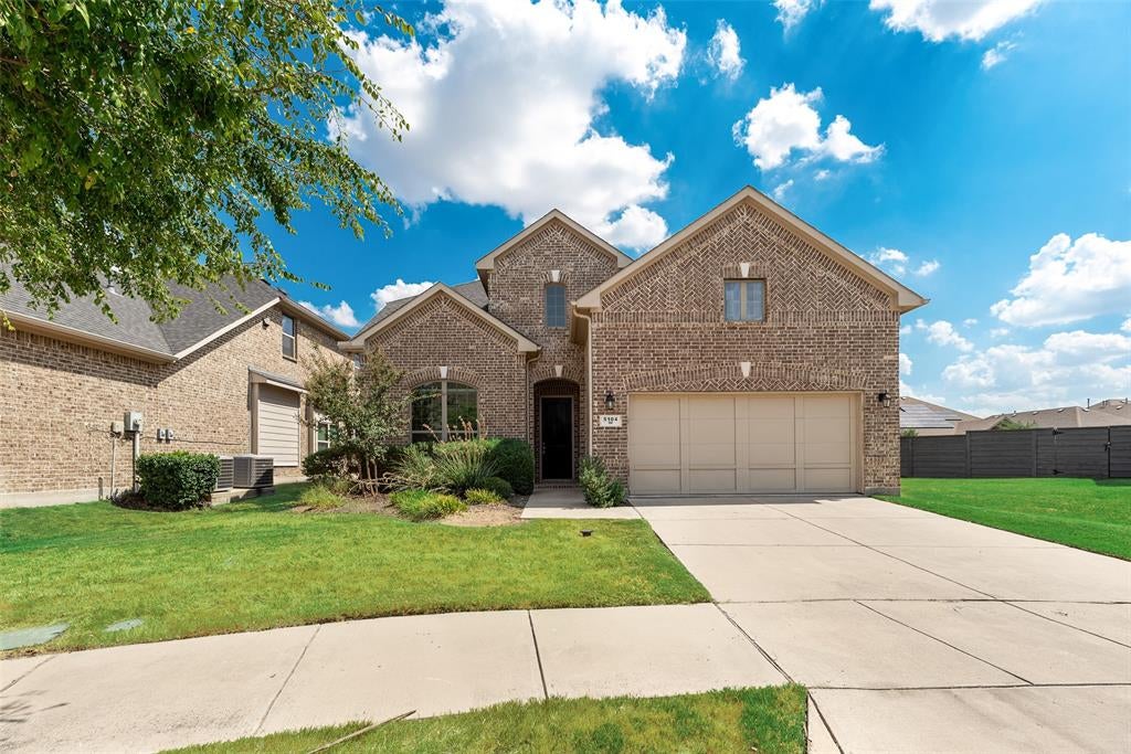 5104 Shallow Pond Drive