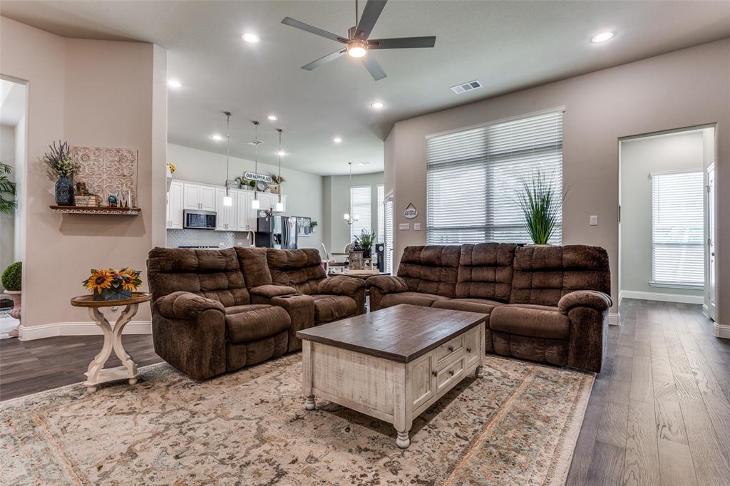 3122 Grandview Drive