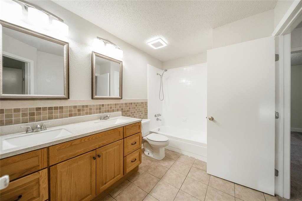 Pheasant Landing #8 - Residential Lease