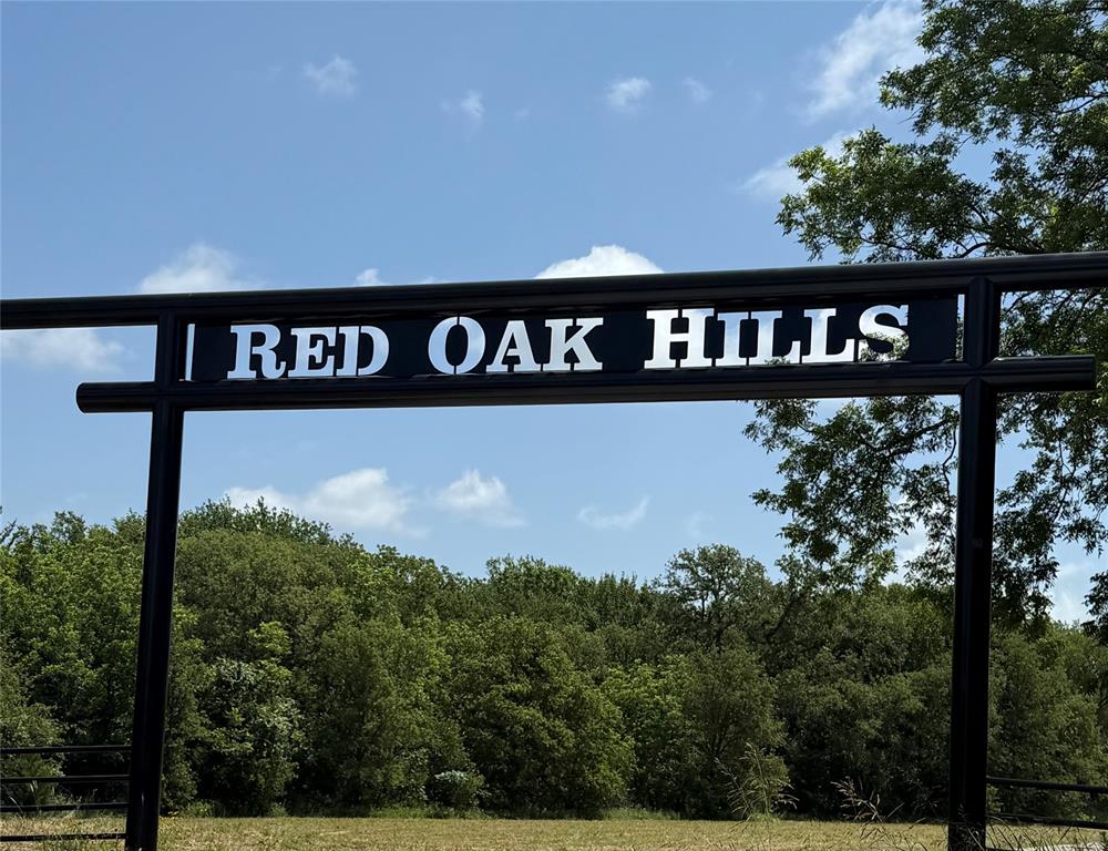 Red Oak Hills Sub - Land