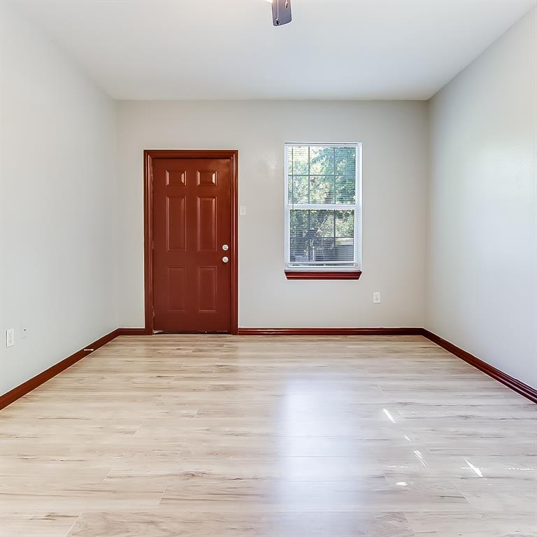 South Hemphill Heights Add - Residential Income