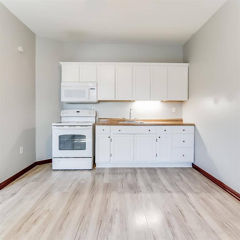 South Hemphill Heights Add - Residential Income