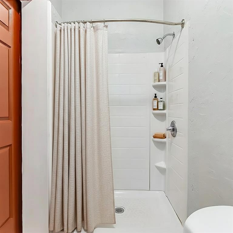 South Hemphill Heights Add - Residential Income