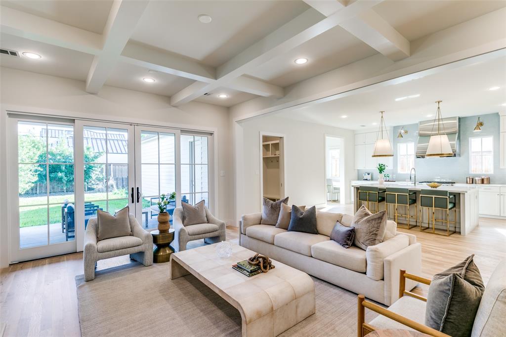 Linwood Place - Residential