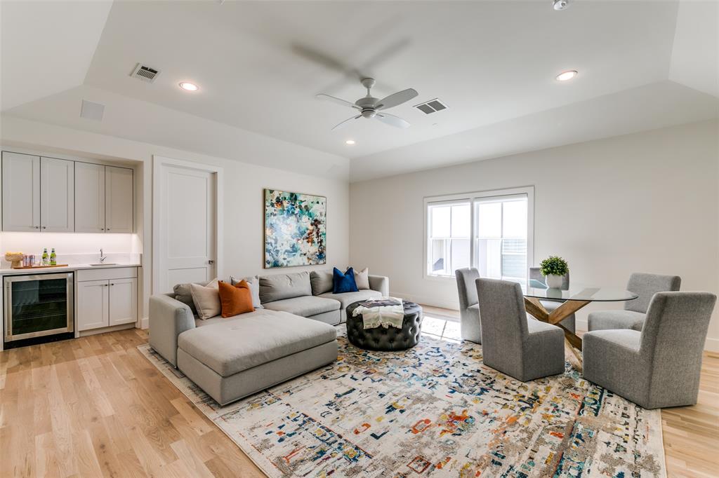 Linwood Place - Residential