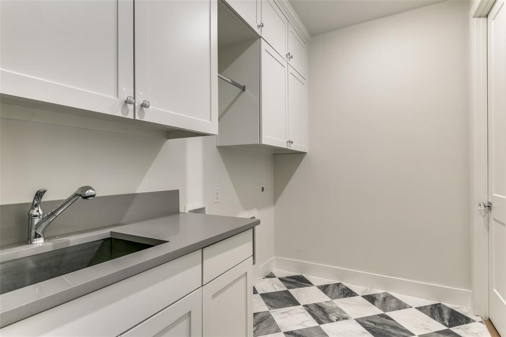 Linwood Place - Residential