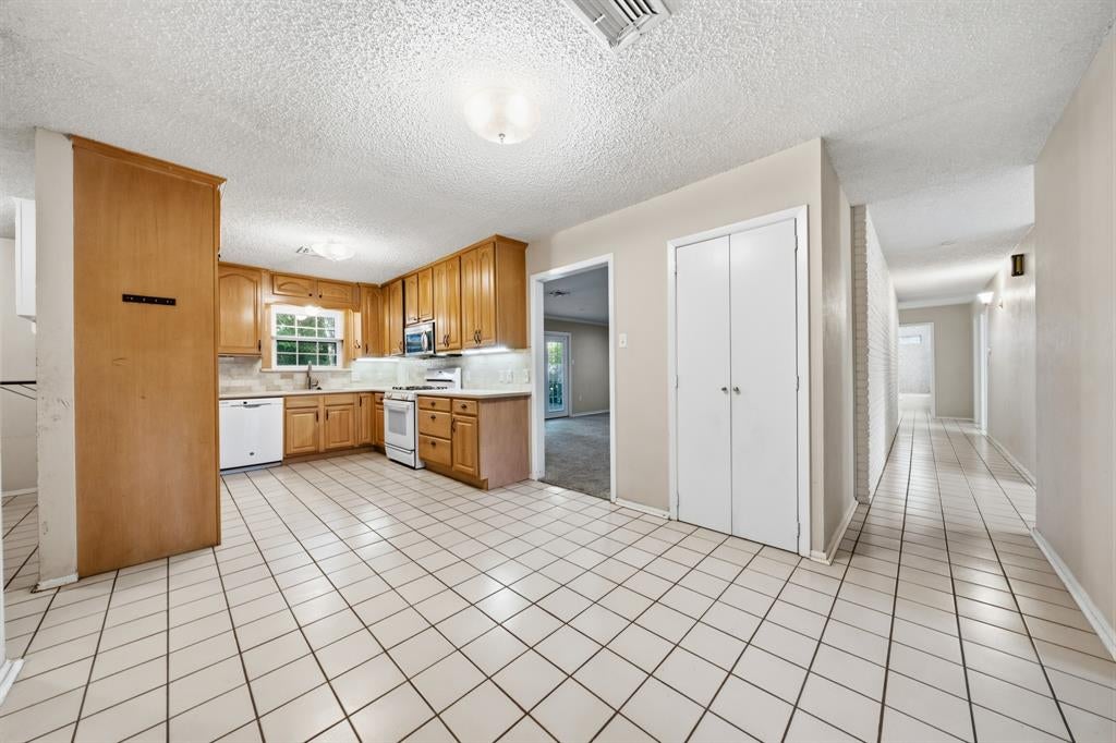 266 Rockford Road