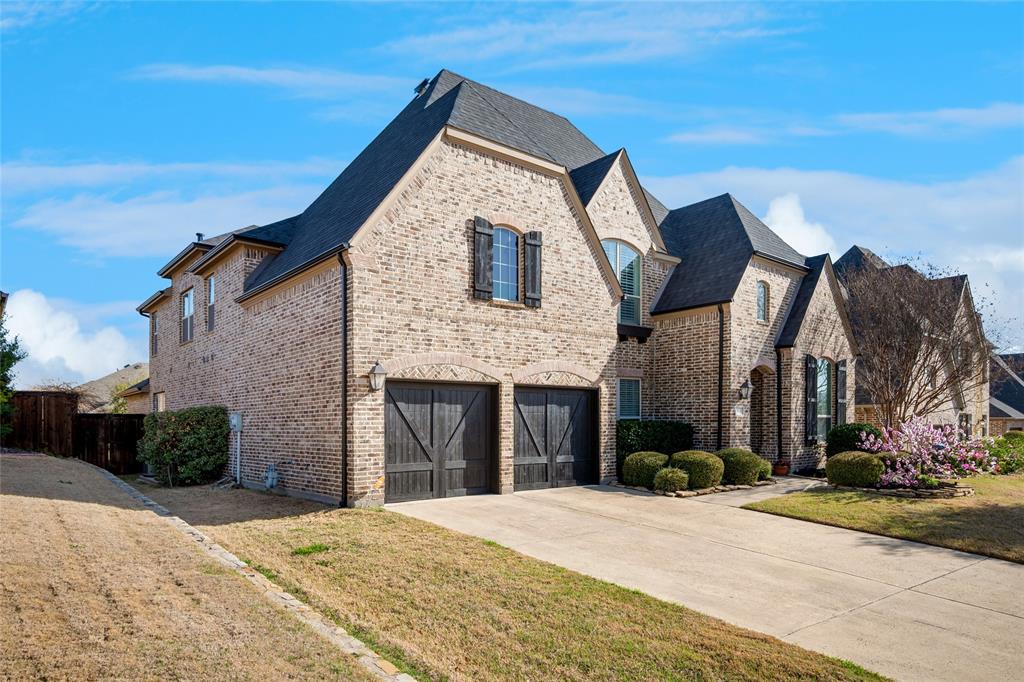 908 Champions Court
