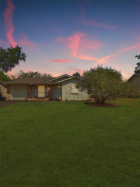 1104 Crane Drive