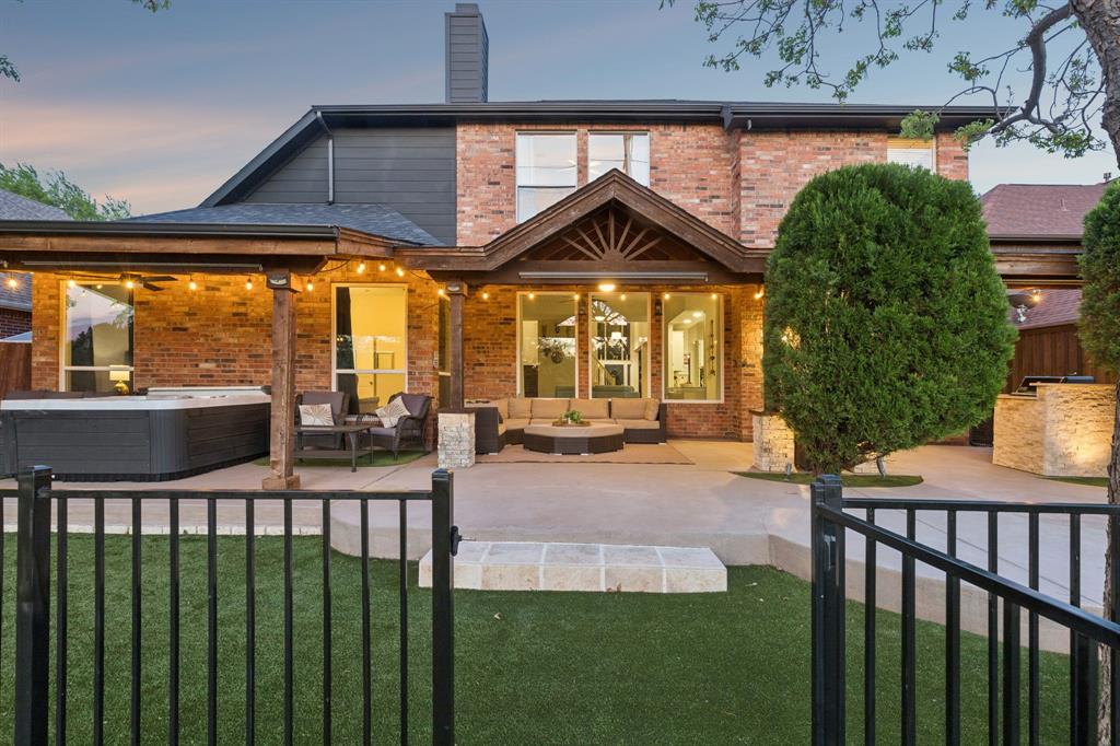 5805 Wilmington Drive