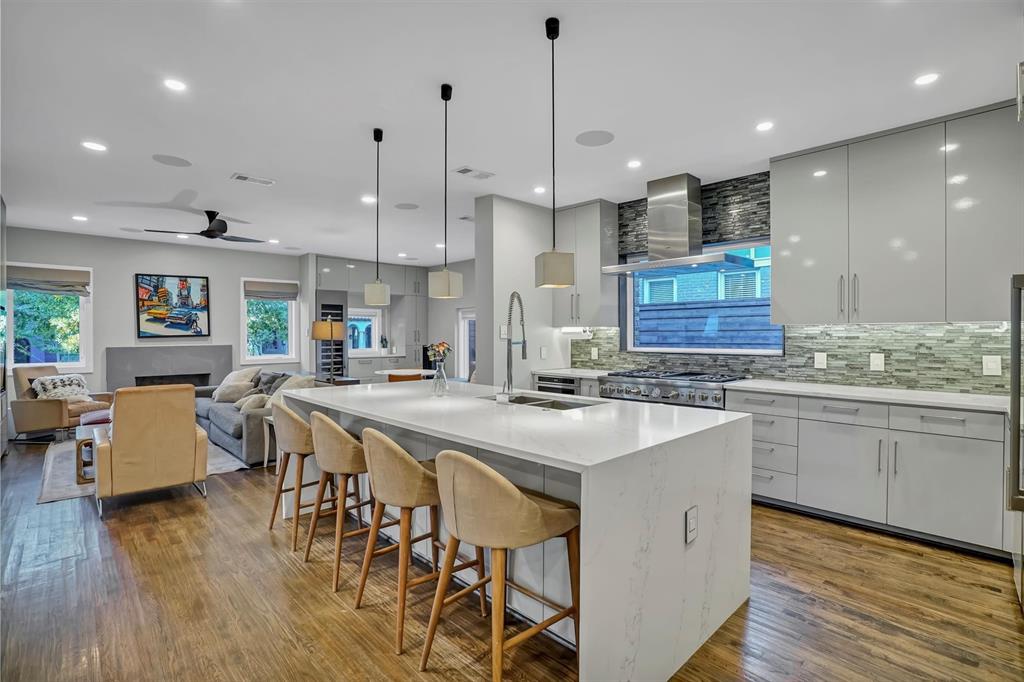 S M U Heights - Residential