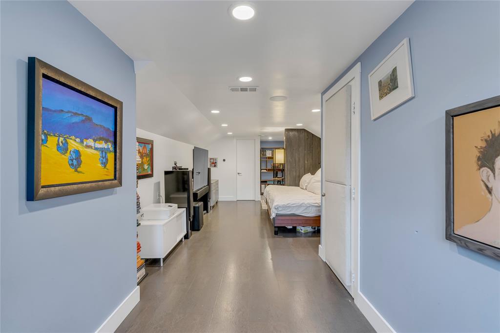 S M U Heights - Residential