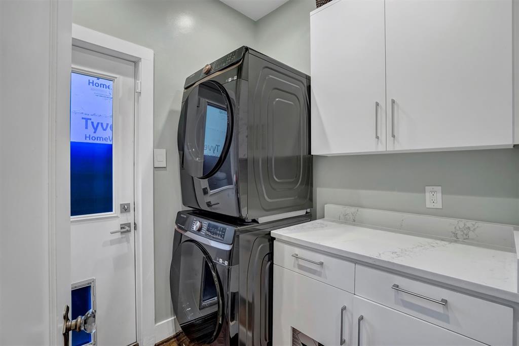 S M U Heights - Residential