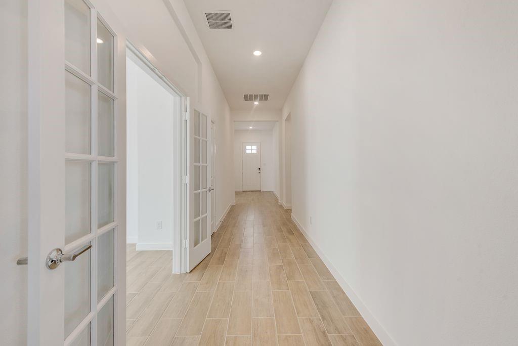3400 Falcon Field Drive