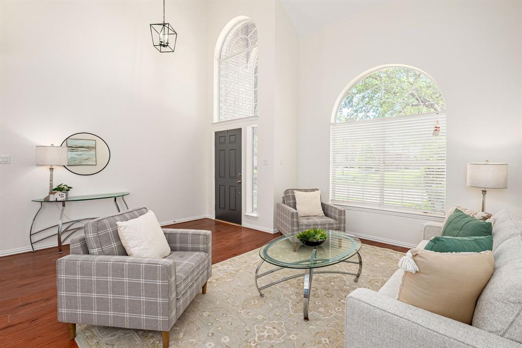 206 Del Cano Drive