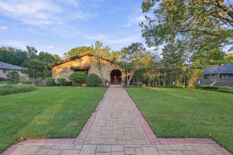Photo of 2519 Shoreline Drive, Sherman, TX 75092 (MLS # 21416593)