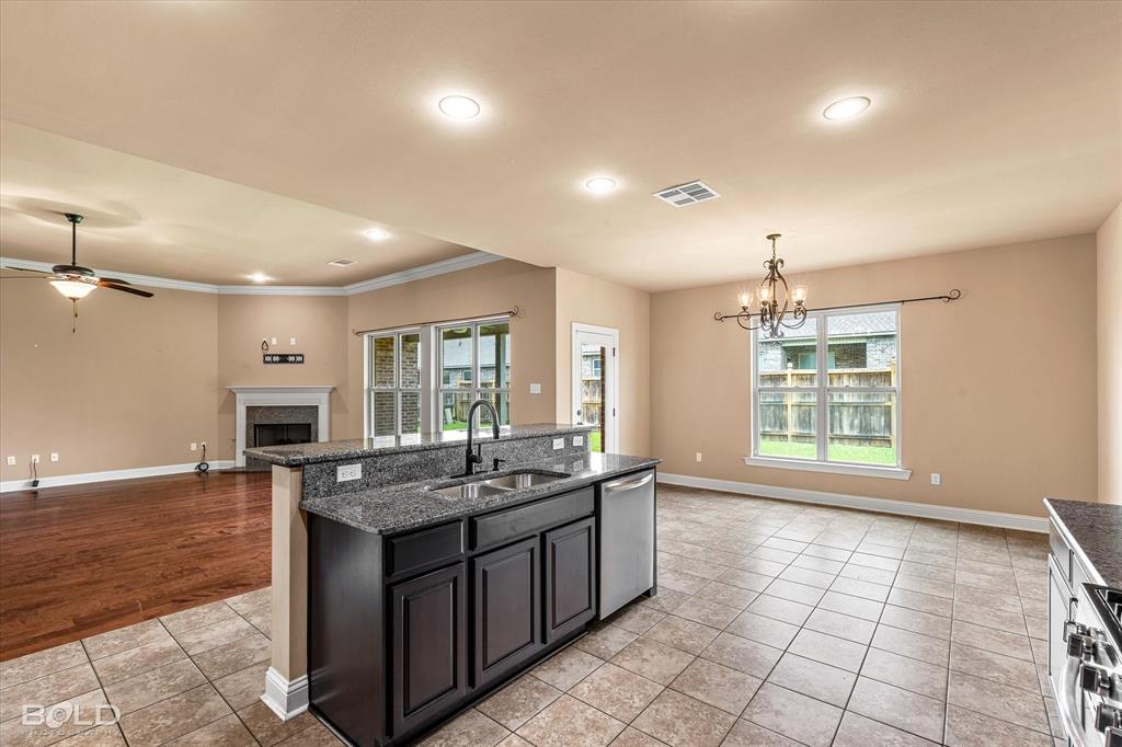 Shreveport, Louisiana 71106, United States, 4 Bedrooms Bedrooms, ,2 BathroomsBathrooms,Residential,Active,133369