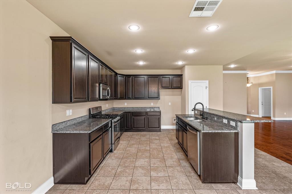 Shreveport, Louisiana 71106, United States, 4 Bedrooms Bedrooms, ,2 BathroomsBathrooms,Residential,Active,133369