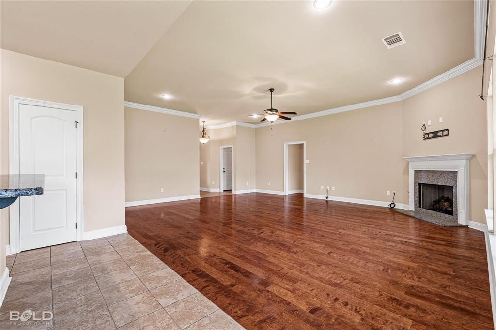 Shreveport, Louisiana 71106, United States, 4 Bedrooms Bedrooms, ,2 BathroomsBathrooms,Residential,Active,133369