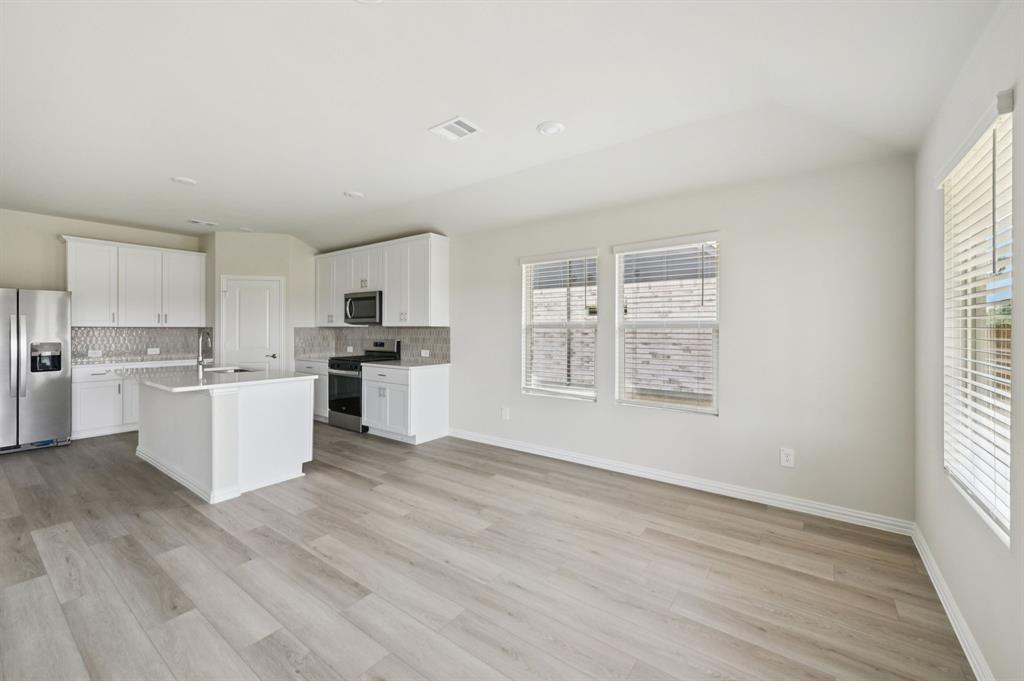 Simpson Crossing - Residential