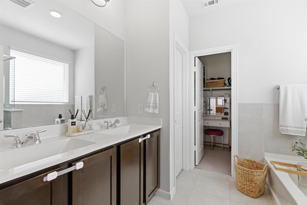 Travis Ranch Ph 3e - Residential