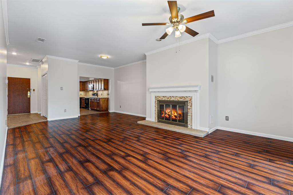 Keller Spgs Condos - Residential