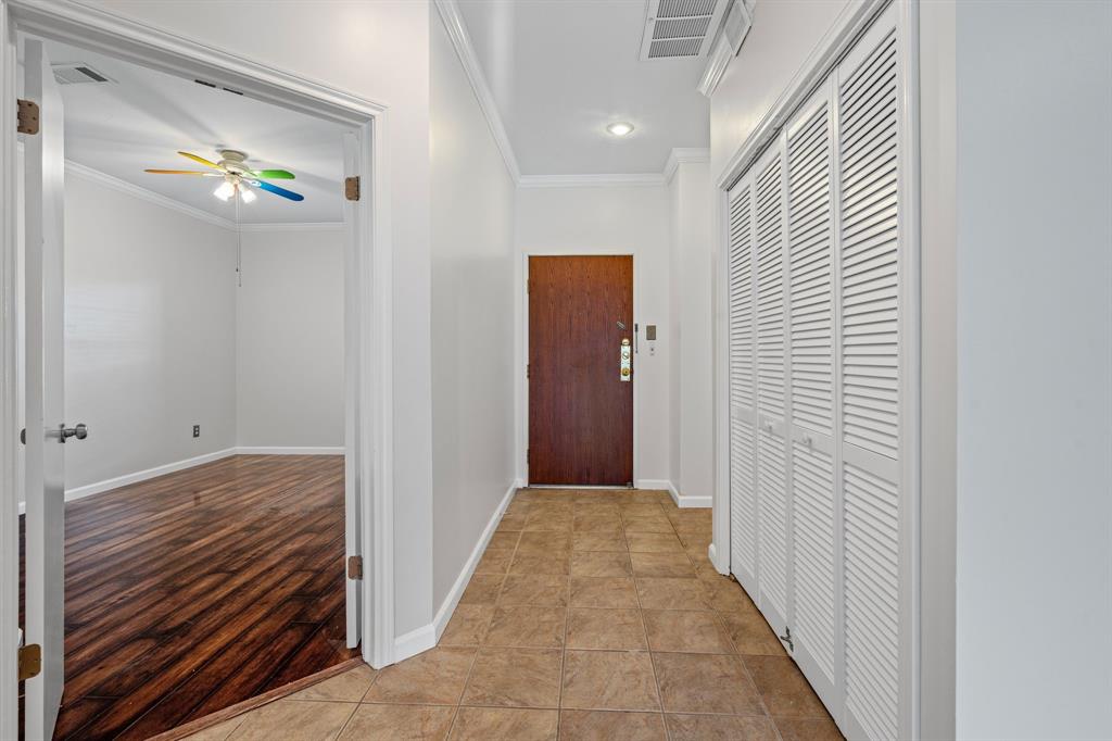 Keller Spgs Condos - Residential