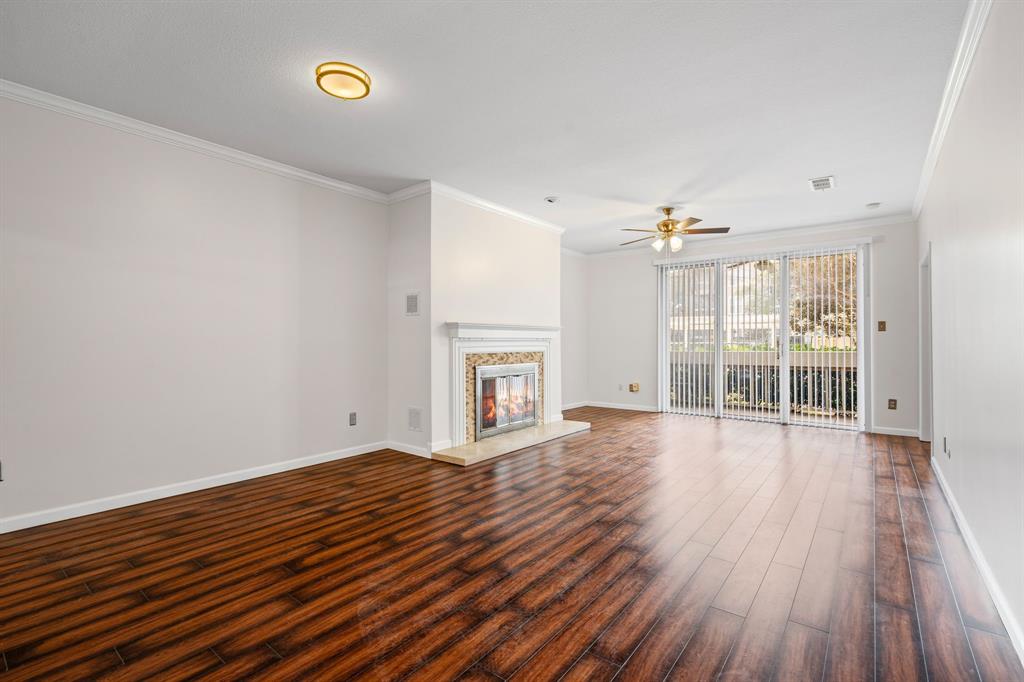 Keller Spgs Condos - Residential