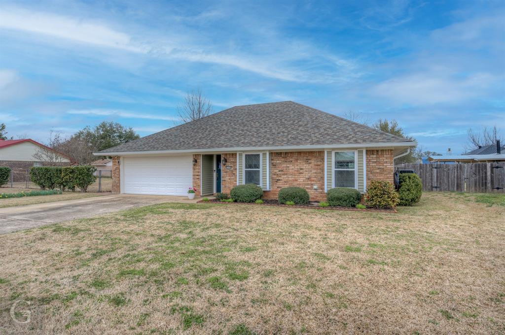 Bossier City, Louisiana 71111, United States, 4 Bedrooms Bedrooms, ,3 BathroomsBathrooms,Residential,Active,97916