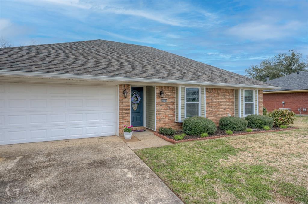 Bossier City, Louisiana 71111, United States, 4 Bedrooms Bedrooms, ,3 BathroomsBathrooms,Residential,Active,97916