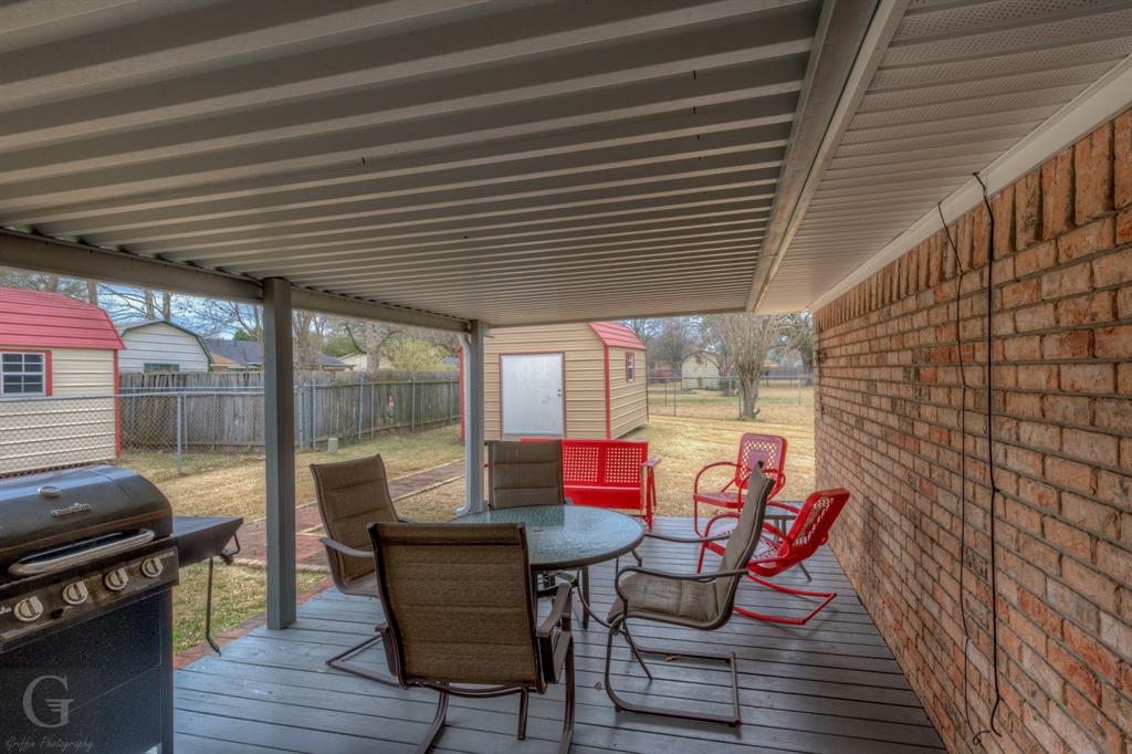 Bossier City, Louisiana 71111, United States, 4 Bedrooms Bedrooms, ,3 BathroomsBathrooms,Residential,Active,97916