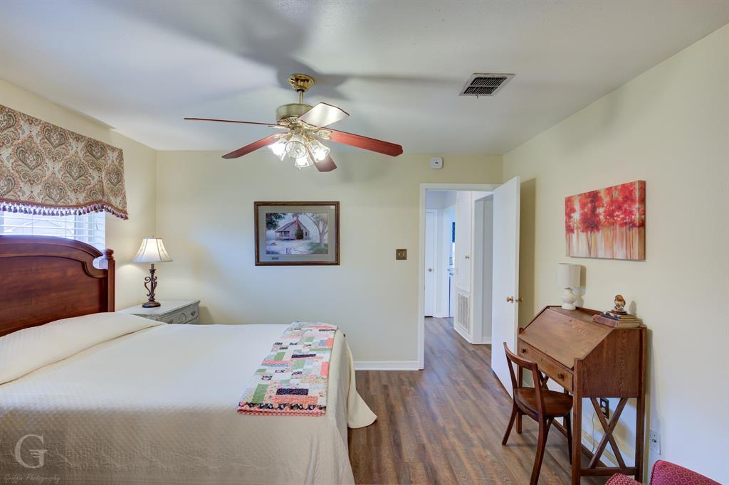 Bossier City, Louisiana 71111, United States, 4 Bedrooms Bedrooms, ,3 BathroomsBathrooms,Residential,Active,97916