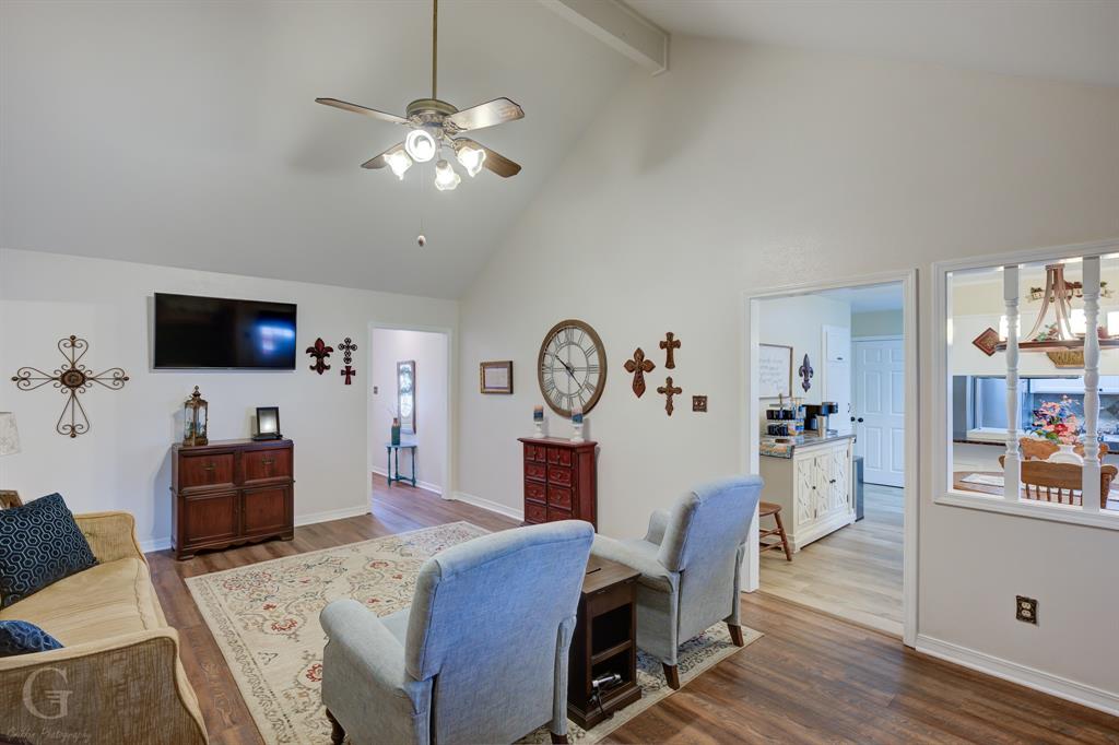 Bossier City, Louisiana 71111, United States, 4 Bedrooms Bedrooms, ,3 BathroomsBathrooms,Residential,Active,97916