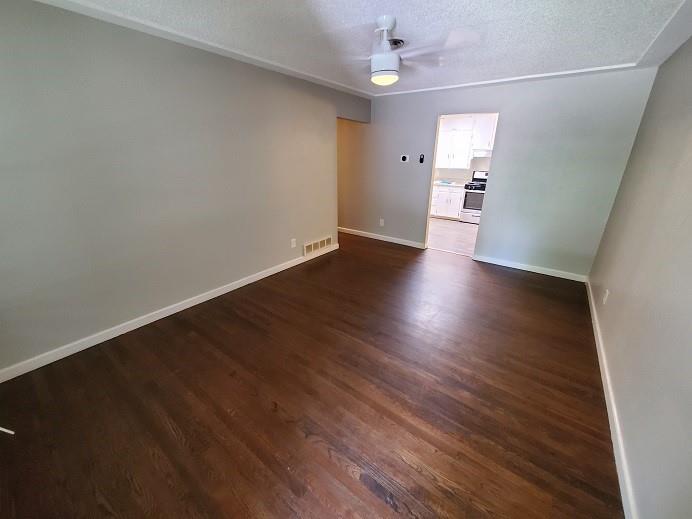 North Riverside Estates - Residential Lease