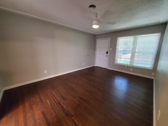 North Riverside Estates - Residential Lease