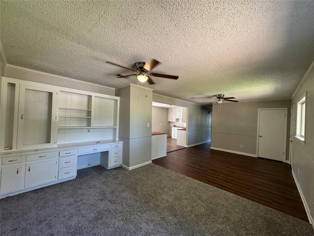 Meadowview Park 02 - Residential Lease