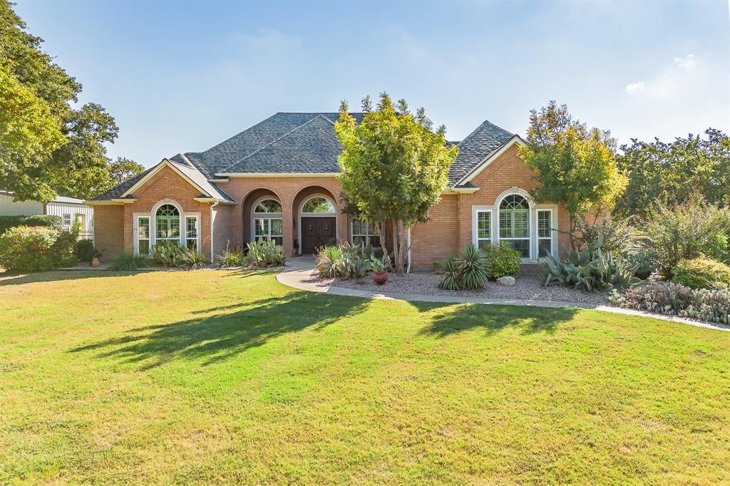 225 Sherry Lane