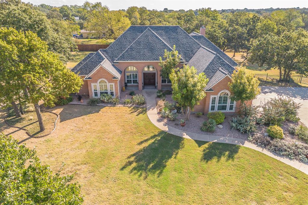 225 Sherry Lane
