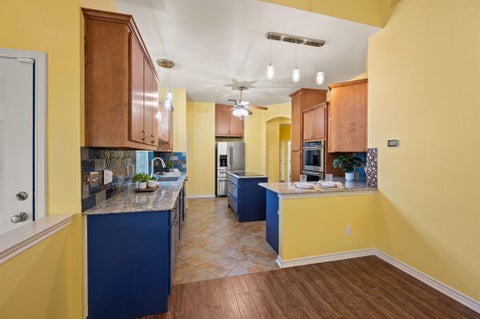 Tiny photo for 2233 Wembley Wood Lane, Bedford, TX 76022 (MLS # 21390278)