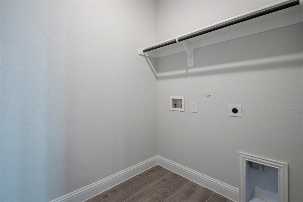 Venetian At Weston, Ph 1 - Residential