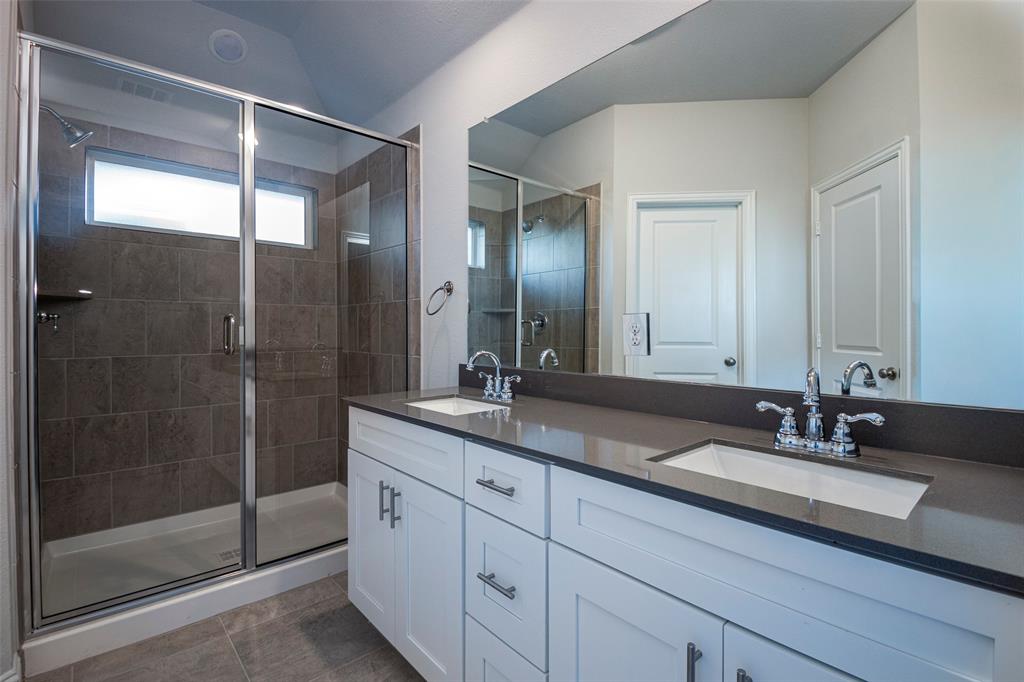 Venetian At Weston, Ph 1 - Residential