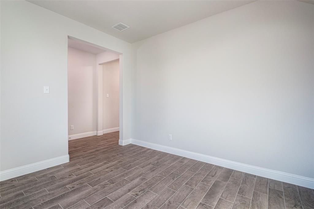 729 Rusty Spurs Place