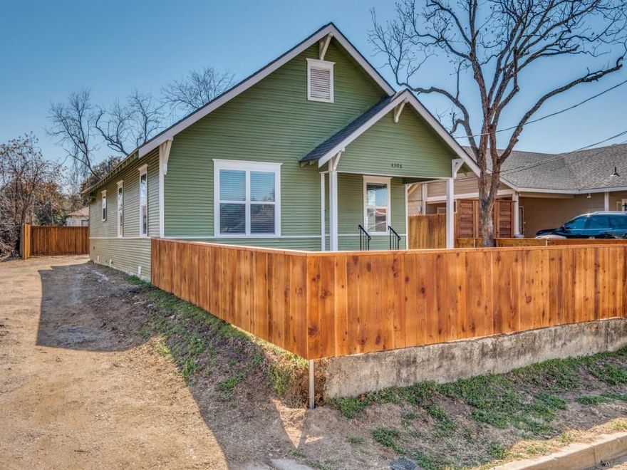 Welcome to this beautifully updated home offering the perfect blend of modern finishes and classic charm. Step inside to an inviting open-concept layout featuring rich wood flooring, abundant natural light, and a seamless flow between the living, dining, and kitchen areas—ideal for both everyday living and entertaining.
The kitchen is thoughtfully designed with sleek white cabinetry, elegant countertops, stainless steel appliances, a stylish subway tile backsplash, and ample storage space. The open dining area provides a perfect setting for gatherings, while the spacious living area creates a warm and welcoming atmosphere.
Outside, enjoy the charming curb appeal highlighted by fresh exterior paint, a covered front porch, and a newly installed wood privacy fence—perfect for relaxing or entertaining outdoors.
Conveniently located with easy access to downtown, major highways, dining, and entertainment, this move-in ready home is a fantastic opportunity for homeowners and investors alike.