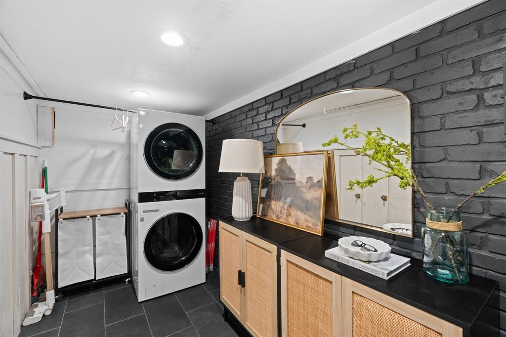 Wm Garrett - Residential