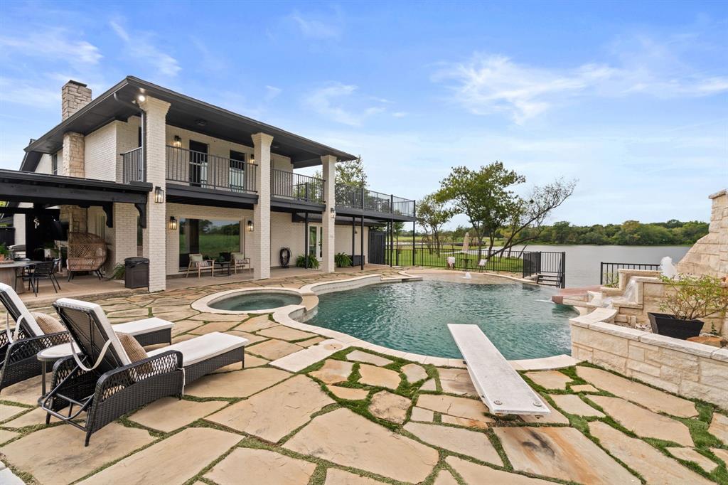 Wm Garrett - Residential